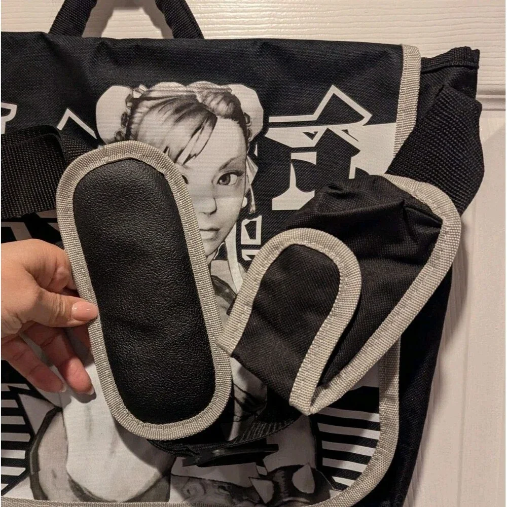 Gamer Y2K Street Fighter IV: Chun Li Messenger Bag Capcom Black & White‎ NWT